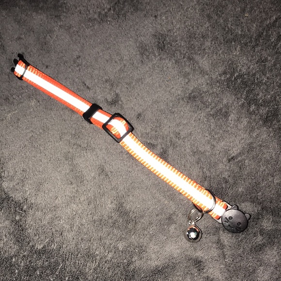 Bemix pets breakaway reflective Orange collar with bell New - Picture 3 of 4